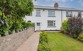 The Bolt Hole -Luxury 3 Bed Cottage With Hot Tub